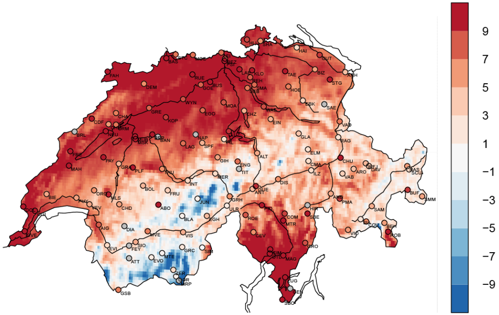 Auf der Karte der Schweiz ist die Jahresabweichung der Globalstrahlung für das Jahr 2017 dargestellt, in Watt pro Quadratmeter hergeleitet aus Satellitenmessunge. 2017 hatten das Schweizer Mittelland und das Tessin einen überdurchschnittlichen Strahlungsgenuss.